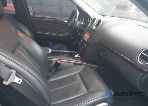 2012 Mercedes-Benz Gl 550 4Matic z USA, uszkodzony, nr VIN 4JGBF8GEXCA768506